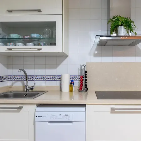 Portu Old Town By Aston Apartment Portugalete