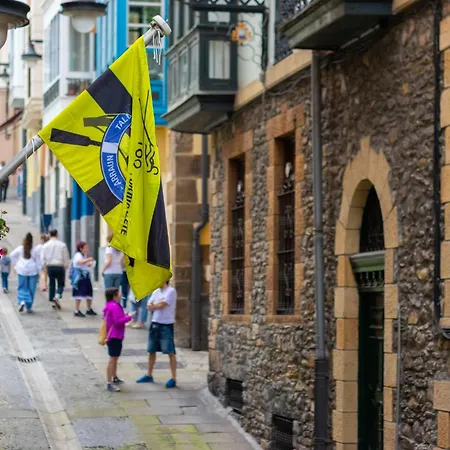 Portu Old Town By Aston * Portugalete