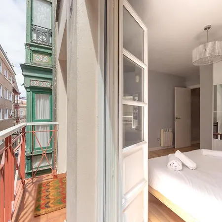 Portu Old Town By Aston * Portugalete